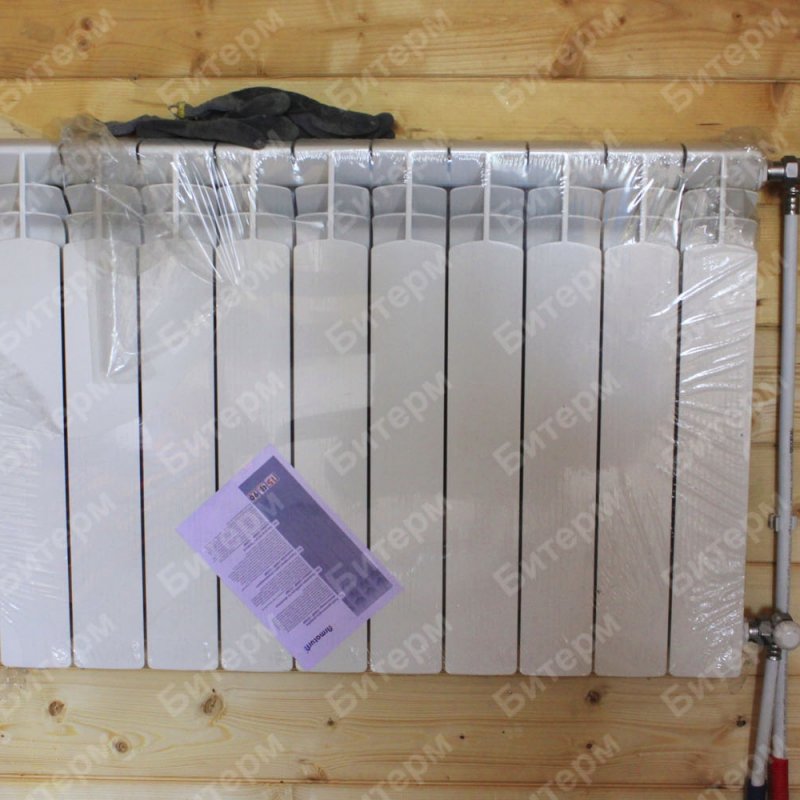 Радиатор в прихожей 32-prihozaya