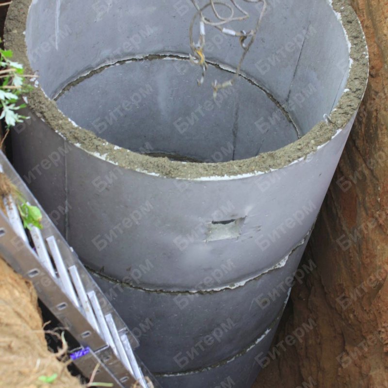 Первый канализационный колодец из трех колец 26