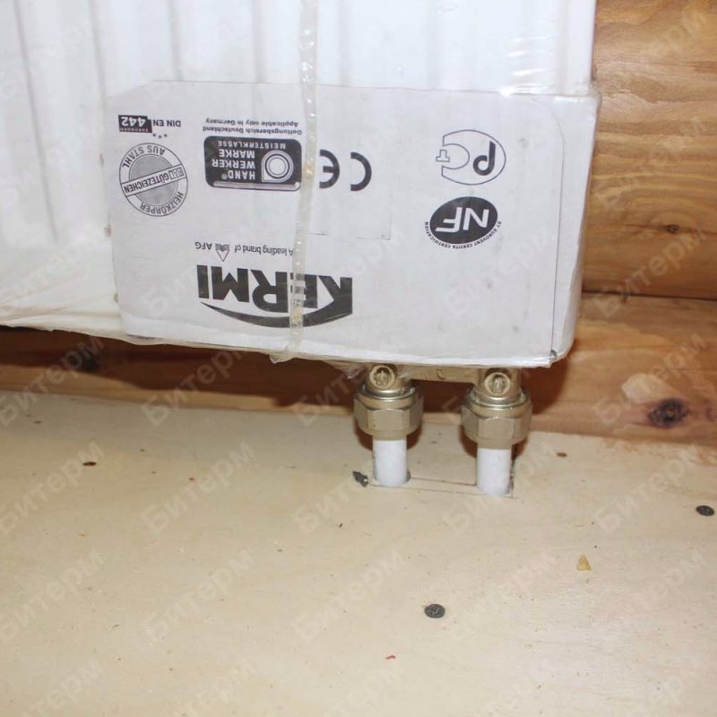 Нижнее подключение радиатора 80