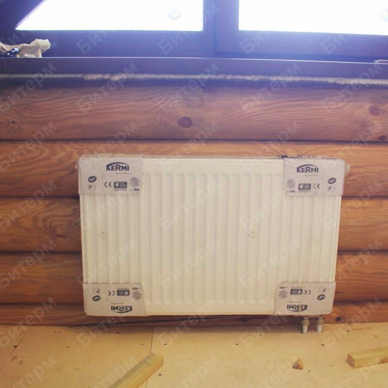 Панельный радиатор Kermi  84