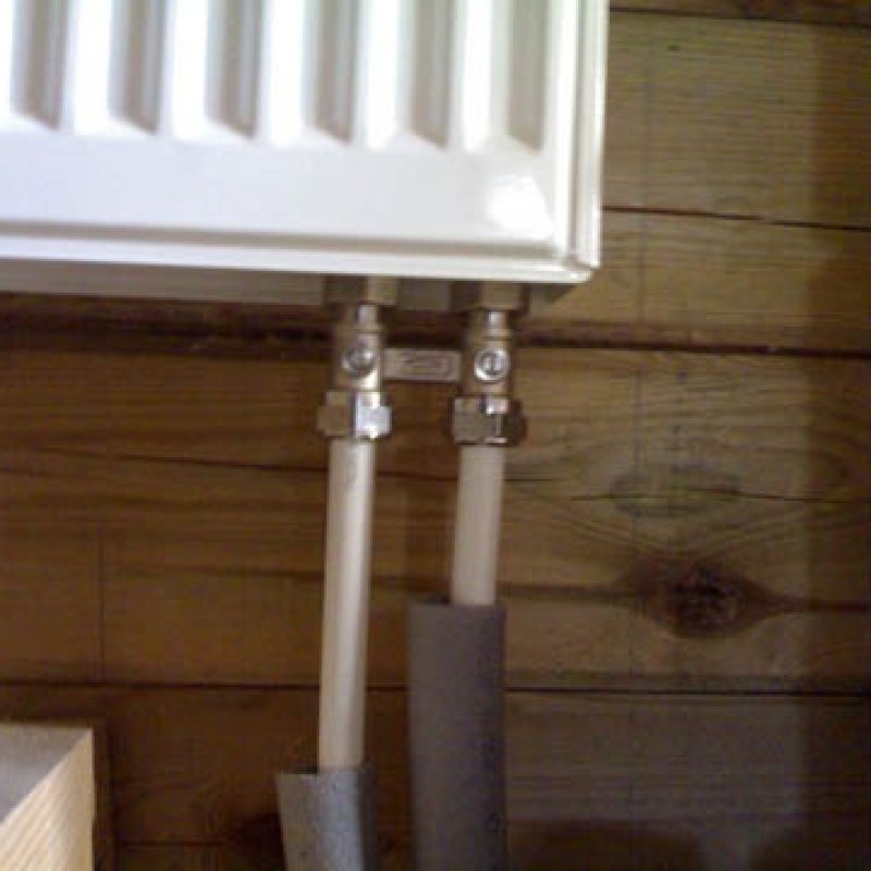 Нижнее подключение стального радиатора 86