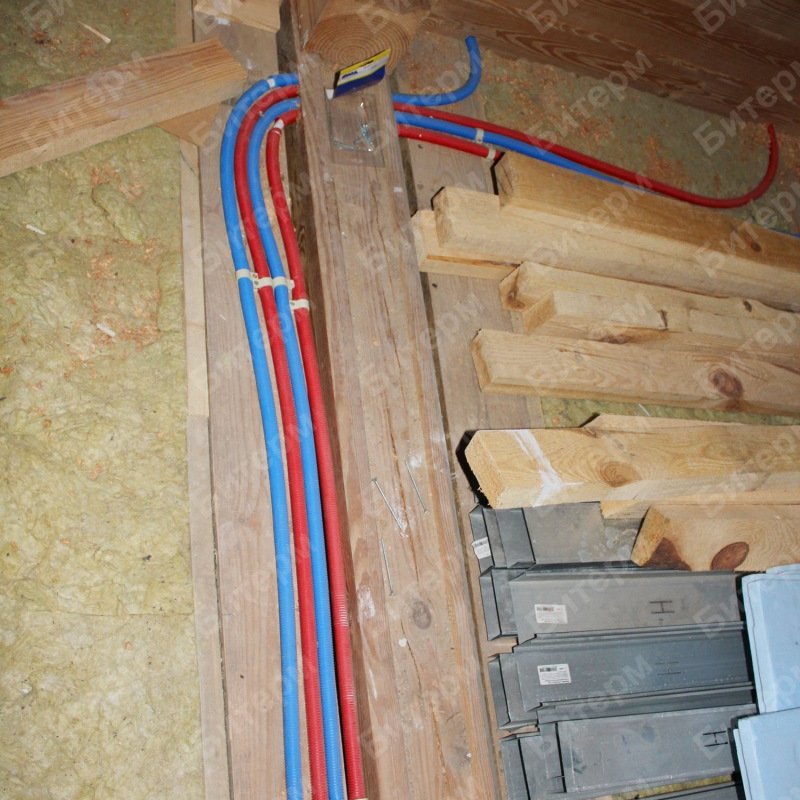 Прокладка труб в полу дома 24-truboprovody