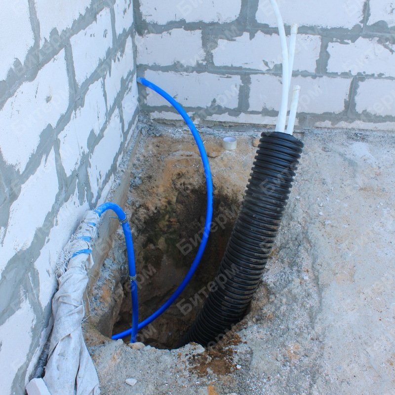 Выход теплотрассы в котельной 42-vyhody