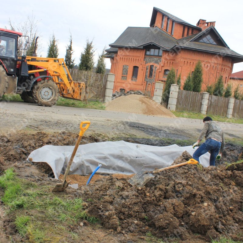 Монтаж дренажных тоннелей возле дома 21-remont-LOS