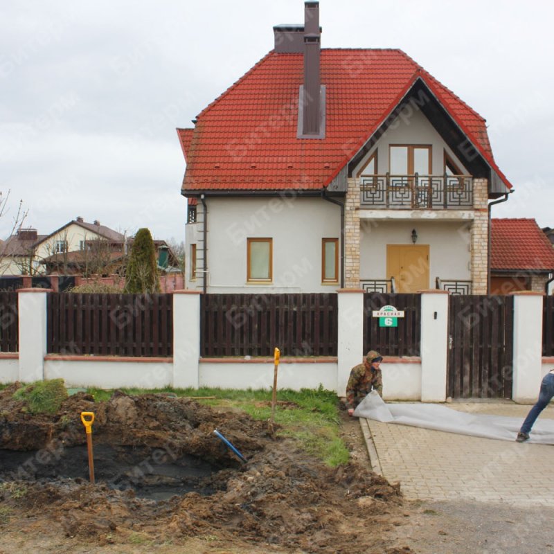 Монтаж наружной канализации возле дома 6-podgotovka