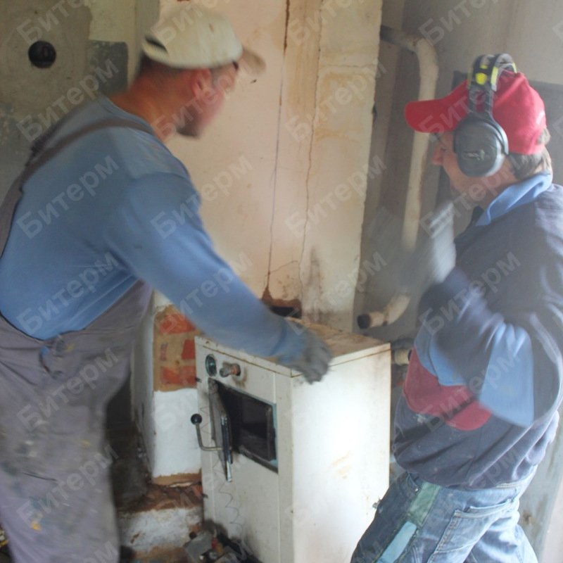 Старый напольный газовый котел 4