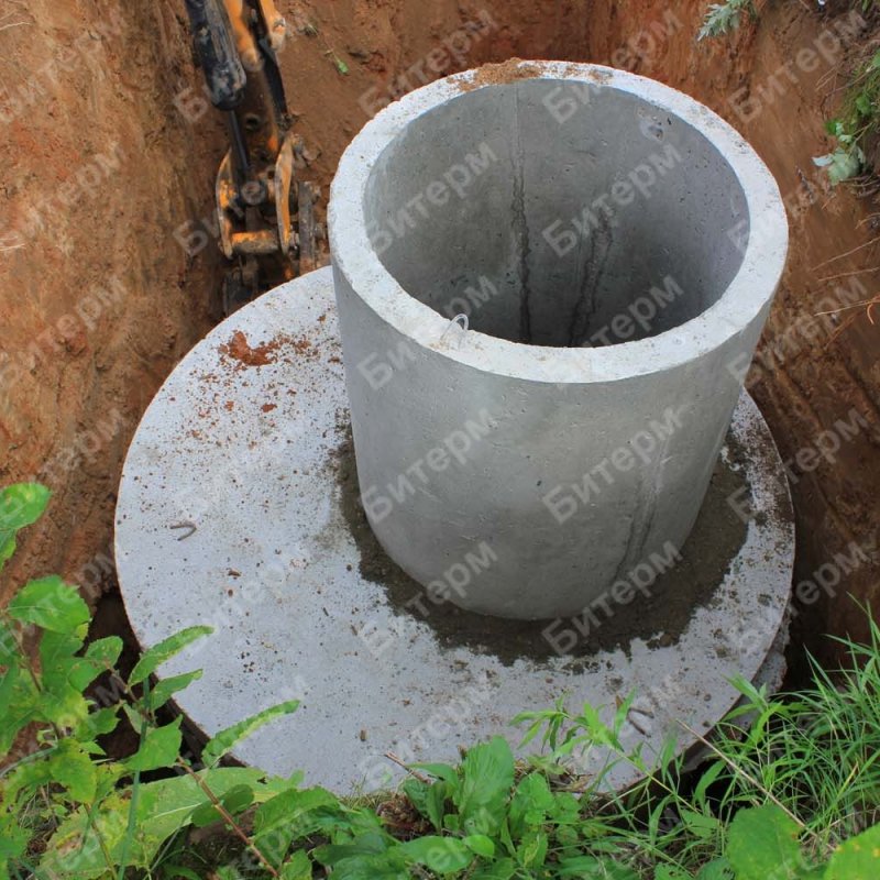 Готовый канализационный колодец 29